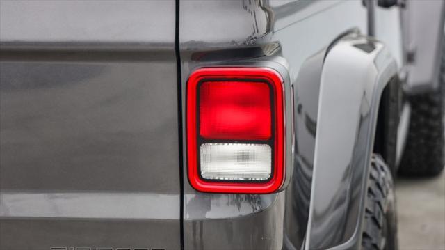 new 2025 Jeep Gladiator car, priced at $38,890