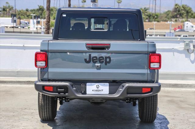 new 2025 Jeep Gladiator car, priced at $40,440