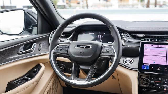 new 2025 Jeep Grand Cherokee car, priced at $41,590