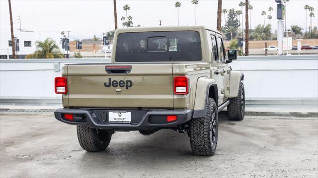 new 2025 Jeep Gladiator car, priced at $39,385