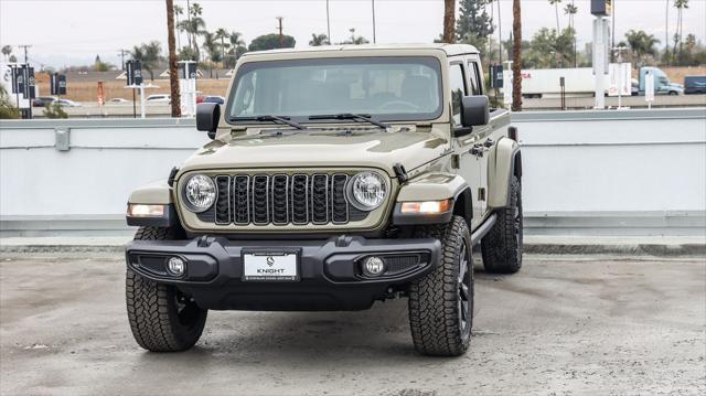 new 2025 Jeep Gladiator car, priced at $39,385