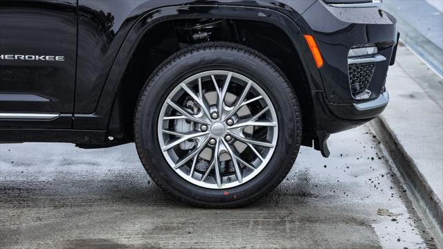 new 2025 Jeep Grand Cherokee car, priced at $58,355