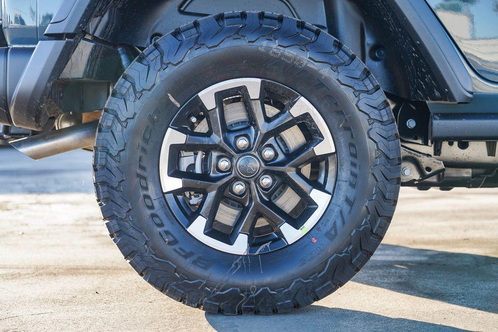 new 2025 Jeep Wrangler 4xe car, priced at $49,340