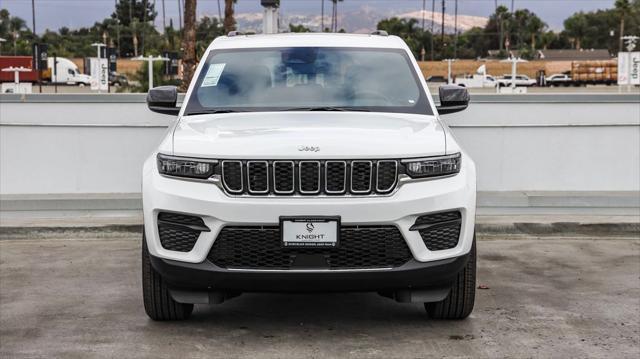 new 2025 Jeep Grand Cherokee car, priced at $34,580