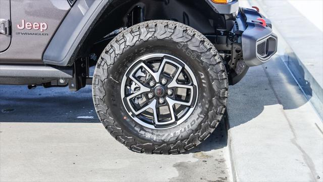 new 2025 Jeep Wrangler car, priced at $48,983