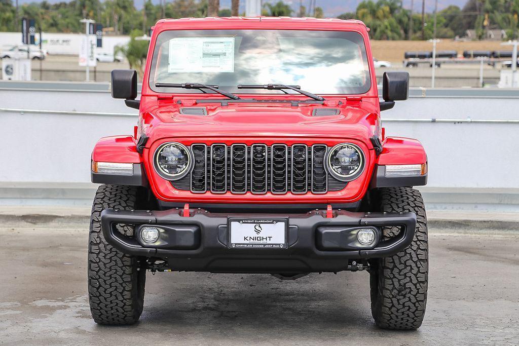 new 2025 Jeep Wrangler car, priced at $52,435