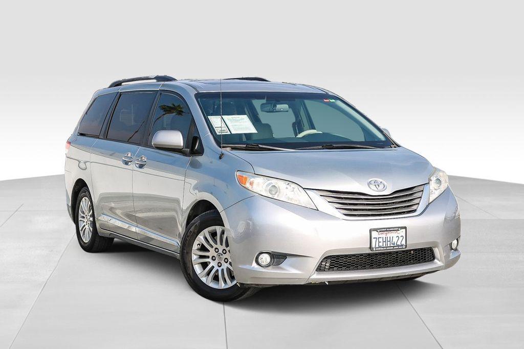 used 2014 Toyota Sienna car, priced at $14,395