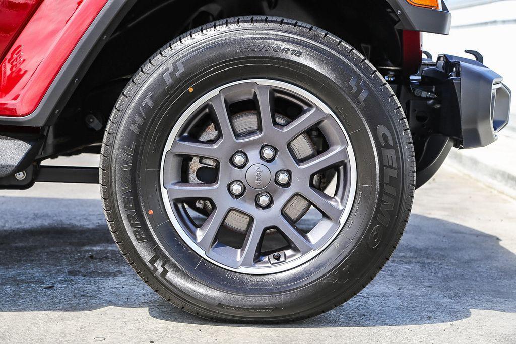 used 2021 Jeep Gladiator car, priced at $26,495