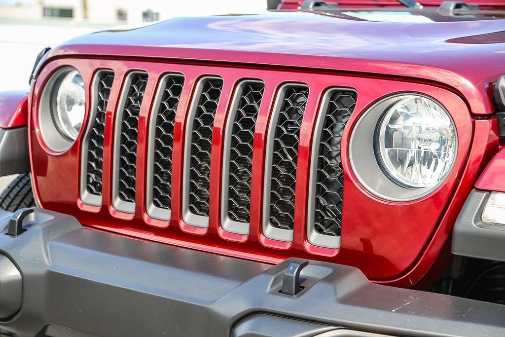 used 2021 Jeep Gladiator car, priced at $26,495