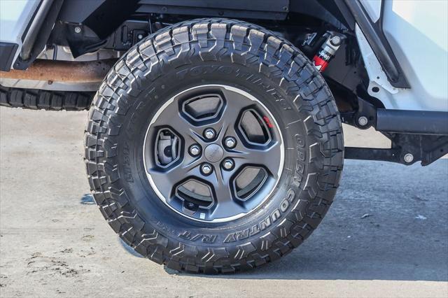 used 2021 Jeep Gladiator car, priced at $38,495