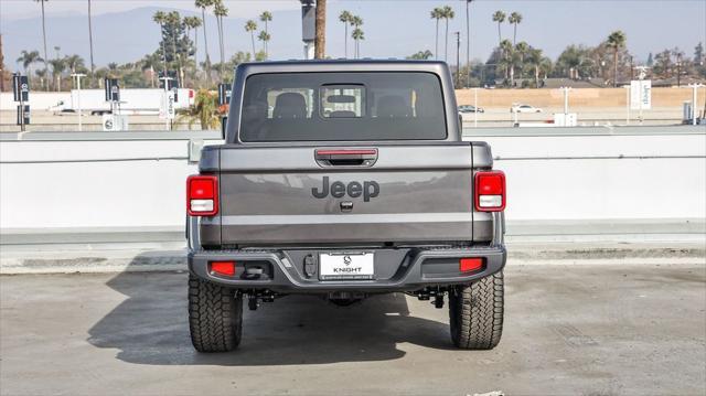 new 2025 Jeep Gladiator car, priced at $35,385