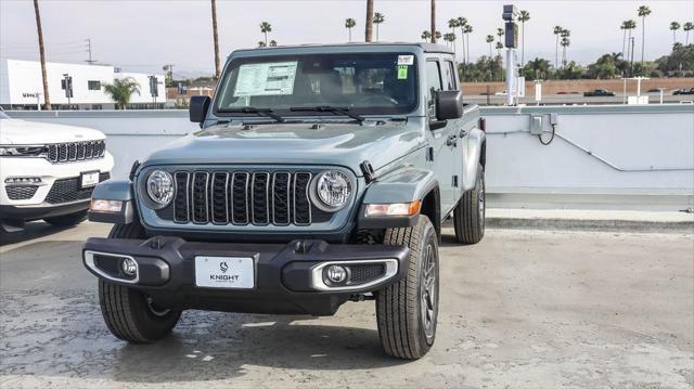 new 2025 Jeep Gladiator car, priced at $42,905
