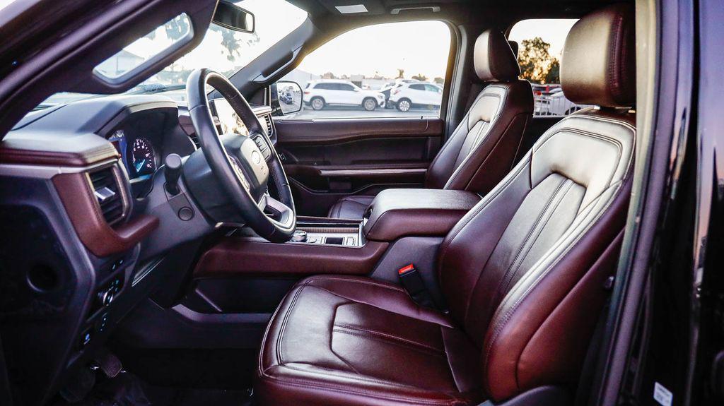 used 2023 Ford Expedition car, priced at $37,995