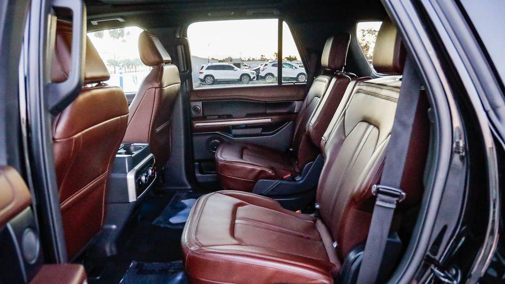 used 2023 Ford Expedition car, priced at $37,995