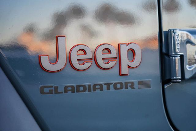 new 2025 Jeep Gladiator car, priced at $43,150