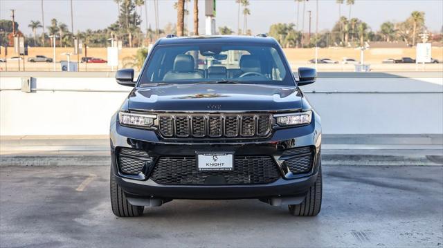 new 2025 Jeep Grand Cherokee car, priced at $38,175