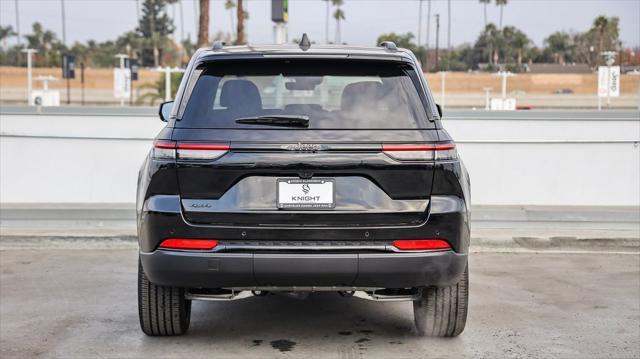 new 2025 Jeep Grand Cherokee car, priced at $39,175