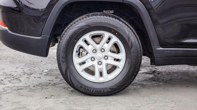 used 2023 Jeep Grand Cherokee car, priced at $26,995