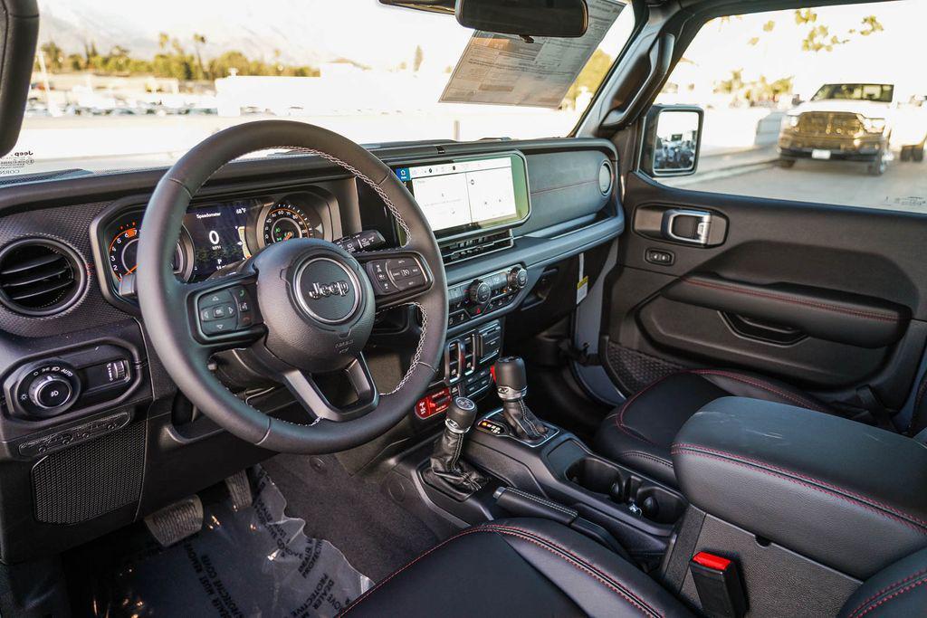 new 2025 Jeep Wrangler car, priced at $51,460
