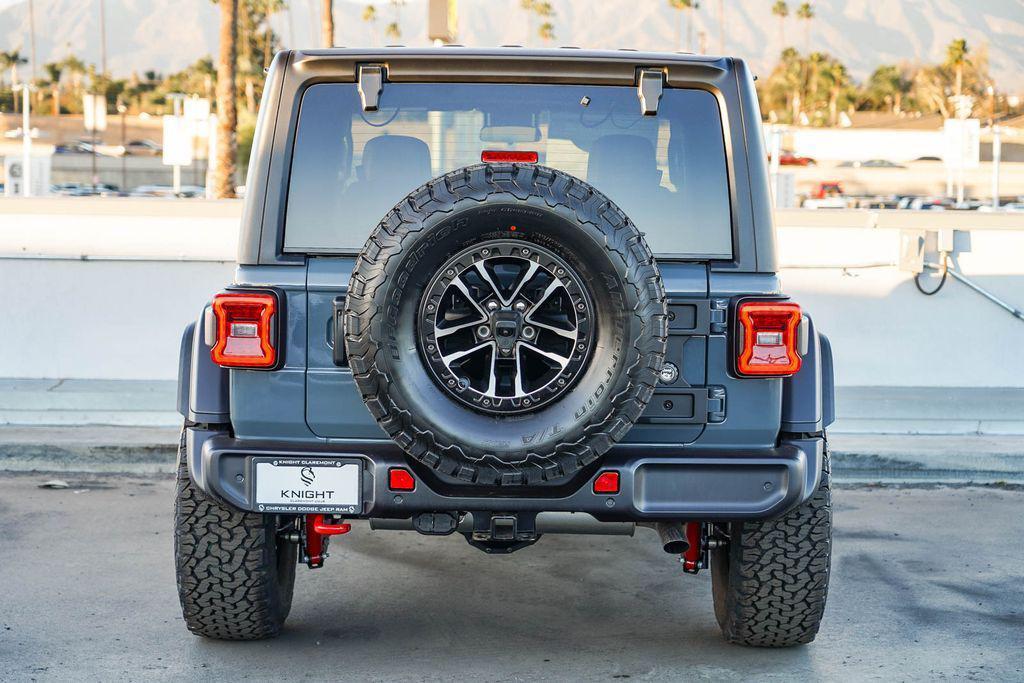 new 2025 Jeep Wrangler car, priced at $51,460