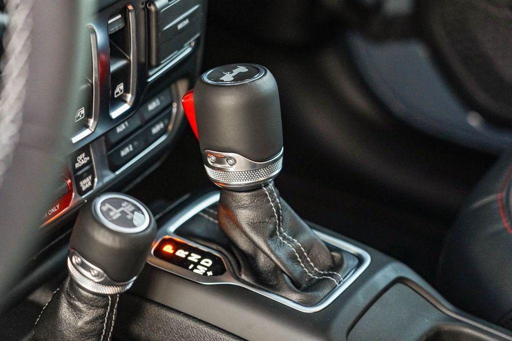 new 2025 Jeep Wrangler car, priced at $51,460