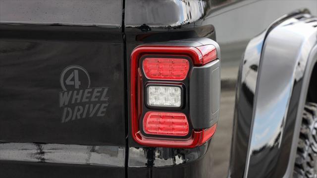 new 2024 Jeep Gladiator car, priced at $41,884