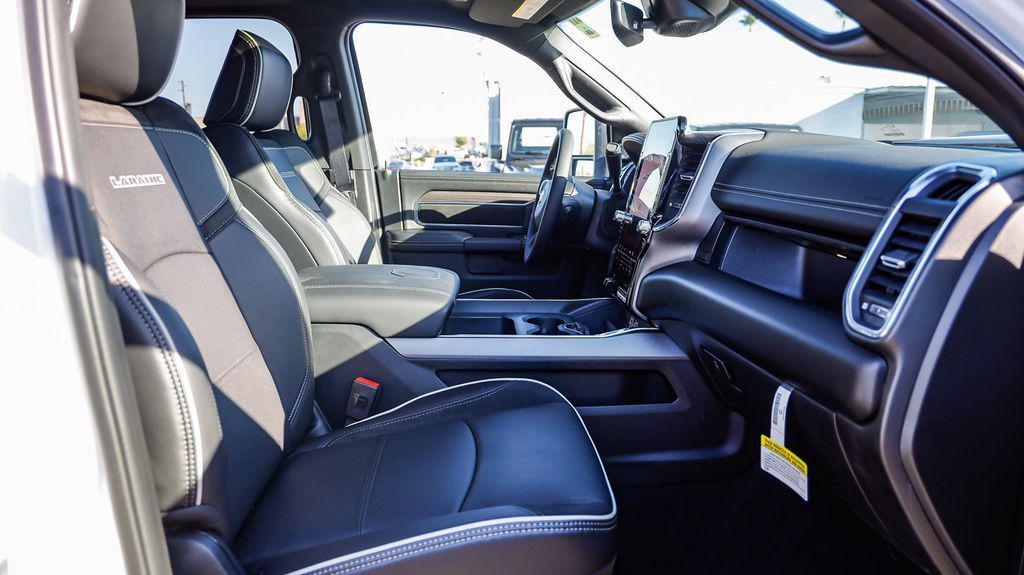 new 2025 Ram 2500 car, priced at $77,252