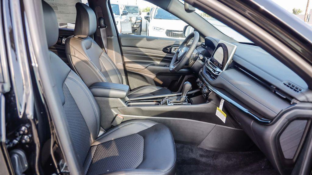 new 2025 Jeep Compass car, priced at $25,255