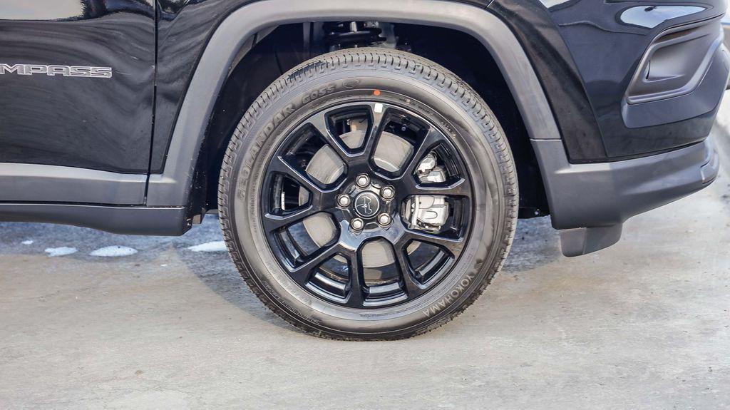 new 2025 Jeep Compass car, priced at $25,255