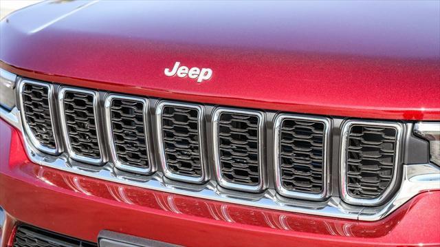 new 2025 Jeep Grand Cherokee car, priced at $36,970