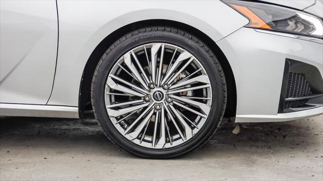 used 2023 Nissan Altima car, priced at $21,995