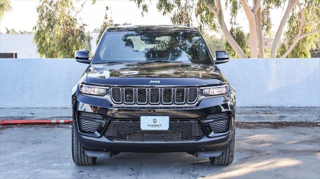 new 2025 Jeep Grand Cherokee car, priced at $31,175