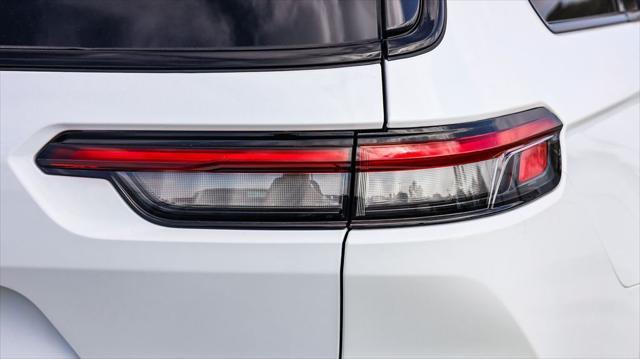 new 2025 Jeep Grand Cherokee L car, priced at $64,325