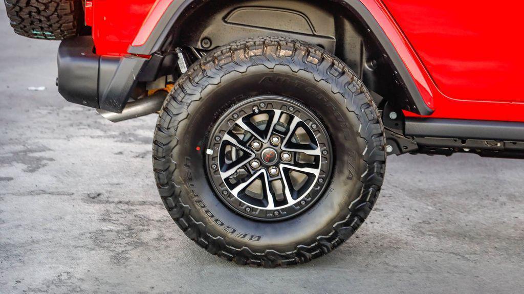 new 2025 Jeep Wrangler car, priced at $59,825