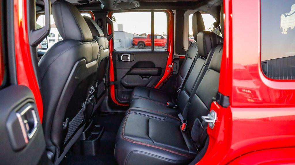 new 2025 Jeep Wrangler car, priced at $59,825