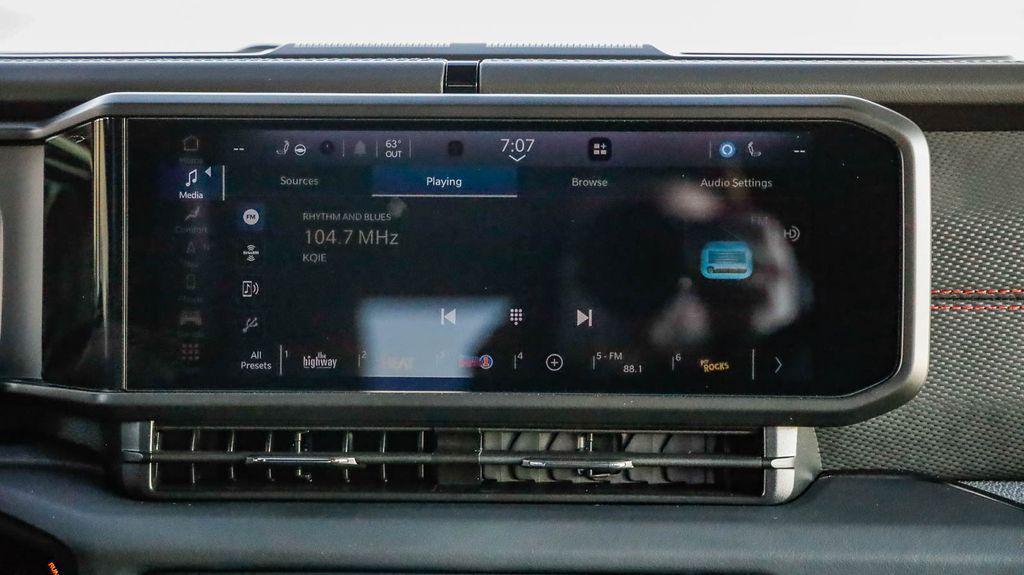 new 2025 Jeep Wrangler car, priced at $59,825