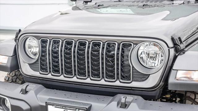 new 2025 Jeep Gladiator car, priced at $44,985
