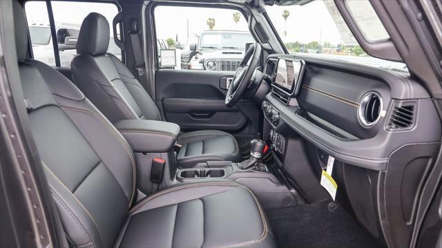 new 2025 Jeep Gladiator car, priced at $44,985