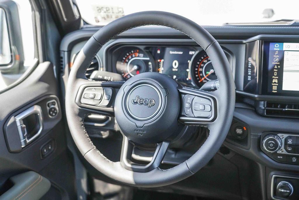 new 2025 Jeep Gladiator car, priced at $52,416