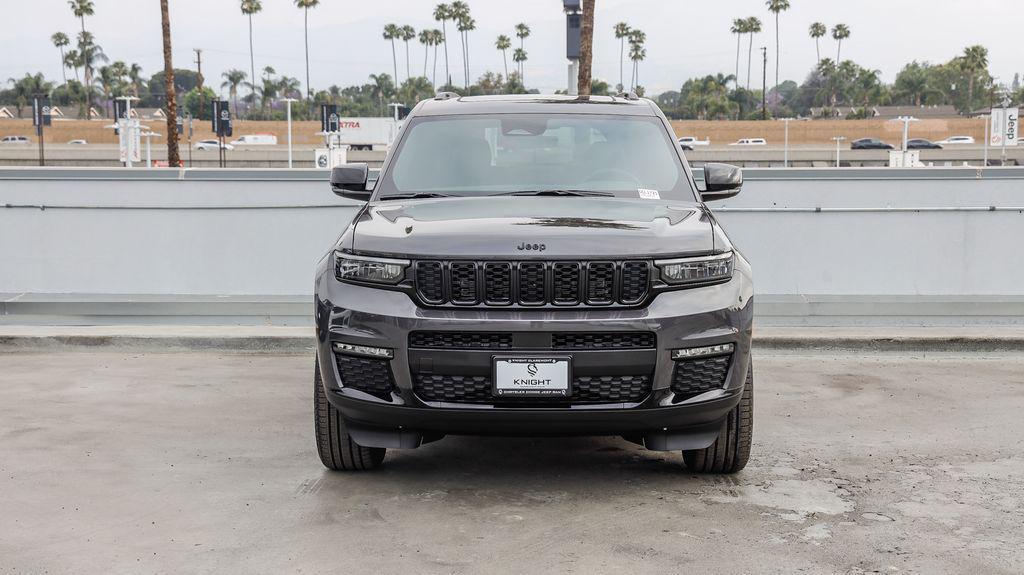new 2025 Jeep Grand Cherokee L car, priced at $38,089
