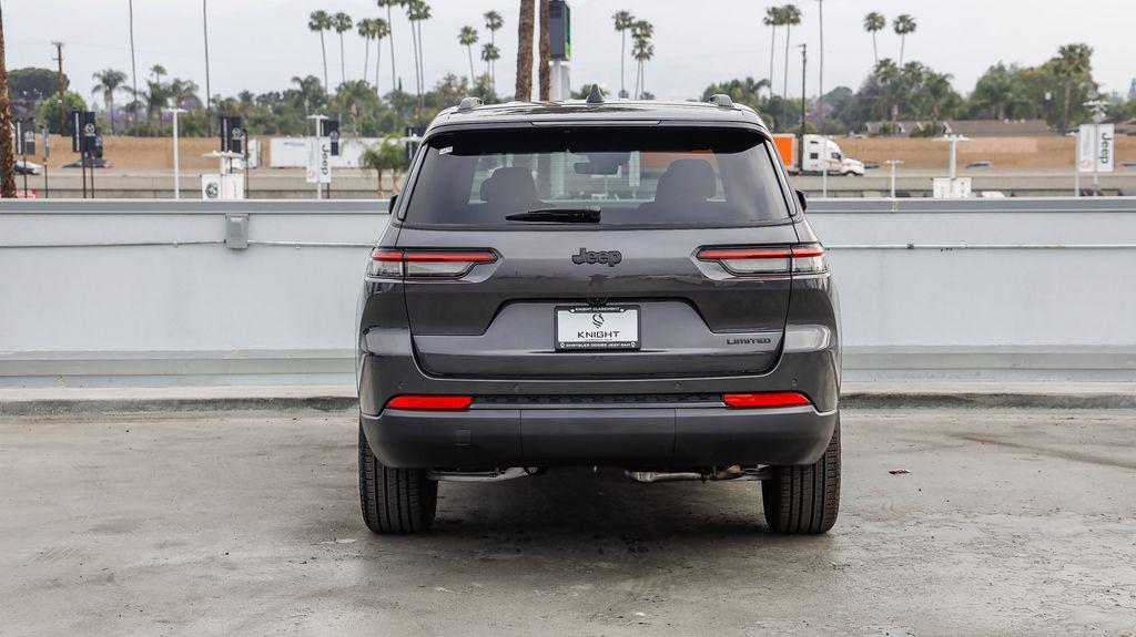 new 2025 Jeep Grand Cherokee L car, priced at $38,089