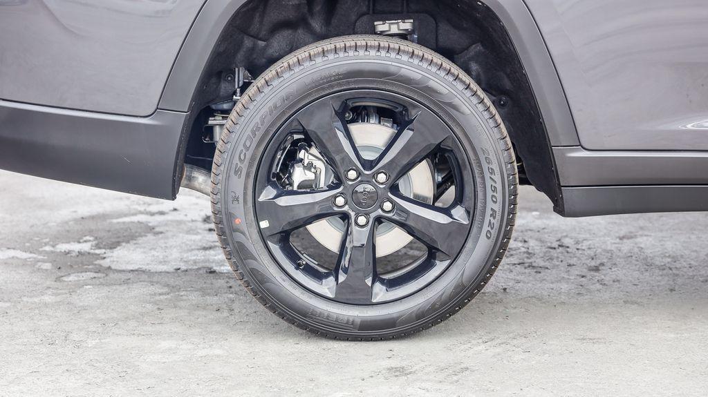 new 2025 Jeep Grand Cherokee L car, priced at $38,089