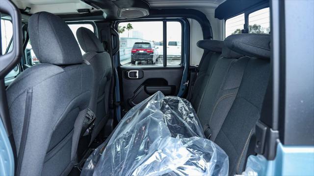 new 2025 Jeep Gladiator car, priced at $38,510