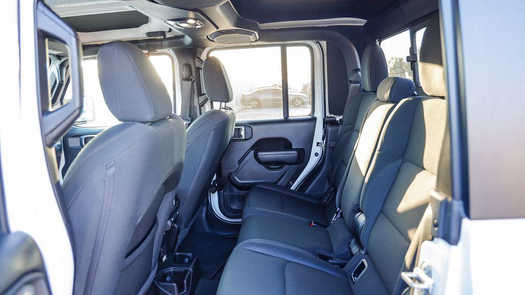 used 2022 Jeep Gladiator car, priced at $29,995