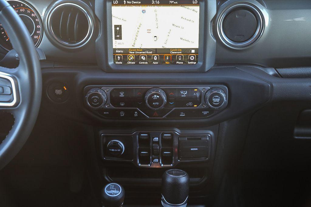 used 2023 Jeep Gladiator car, priced at $27,888