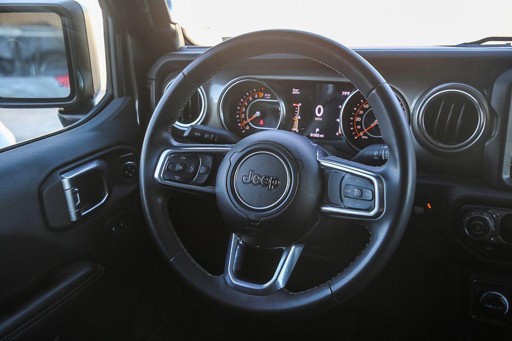 used 2023 Jeep Gladiator car, priced at $27,888