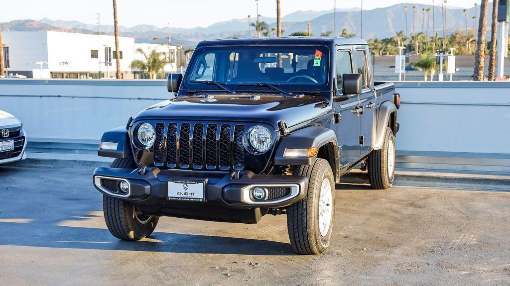 used 2023 Jeep Gladiator car, priced at $25,495
