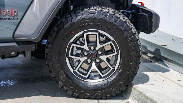 new 2025 Jeep Wrangler car, priced at $57,325
