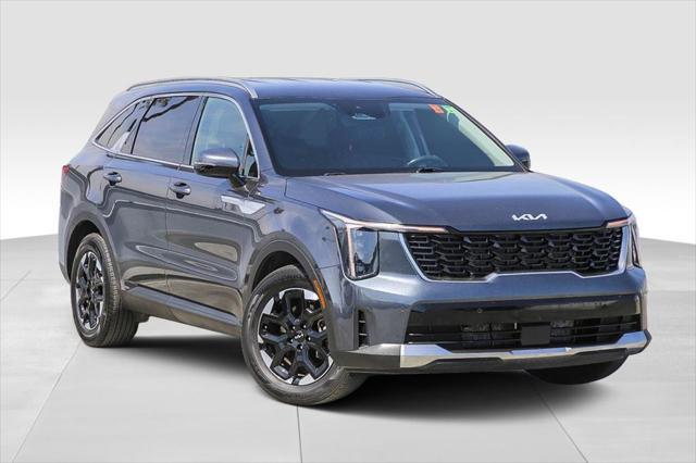 used 2024 Kia Sorento car, priced at $27,495