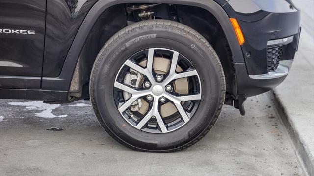 used 2024 Jeep Grand Cherokee L car, priced at $36,295